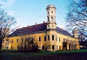 Dolní Beřkovice (okres Mělník) – zámek
