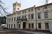 Kamenice (okres Praha - východ) - zámek